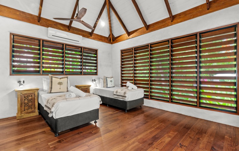 29OakBeach  HighRes 113