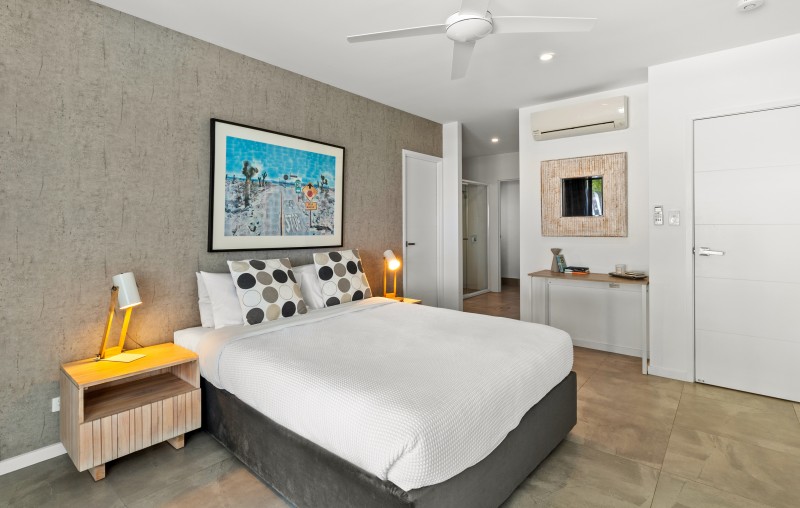 27 OakBeach HighRes 25 1
