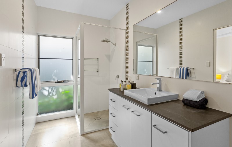 27 OakBeach HighRes 30